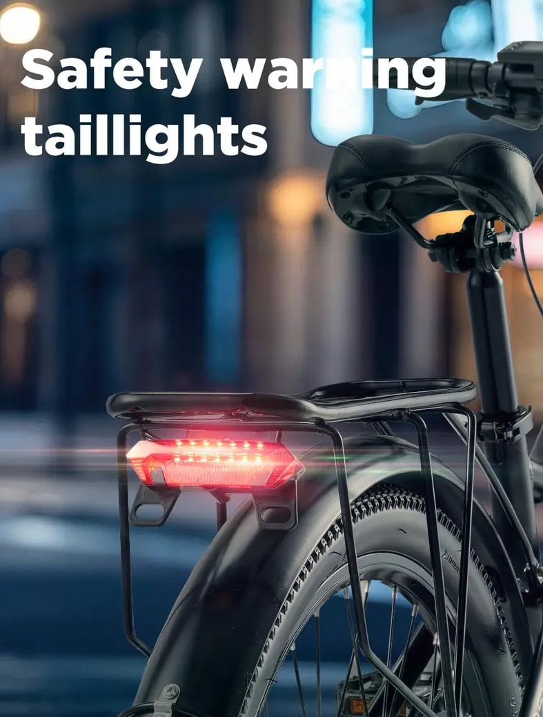 Randride YG90 sähköpyörän kirkas LED-takavalo – parantaa näkyvyyttä ja turvallisuutta liikenteessä.