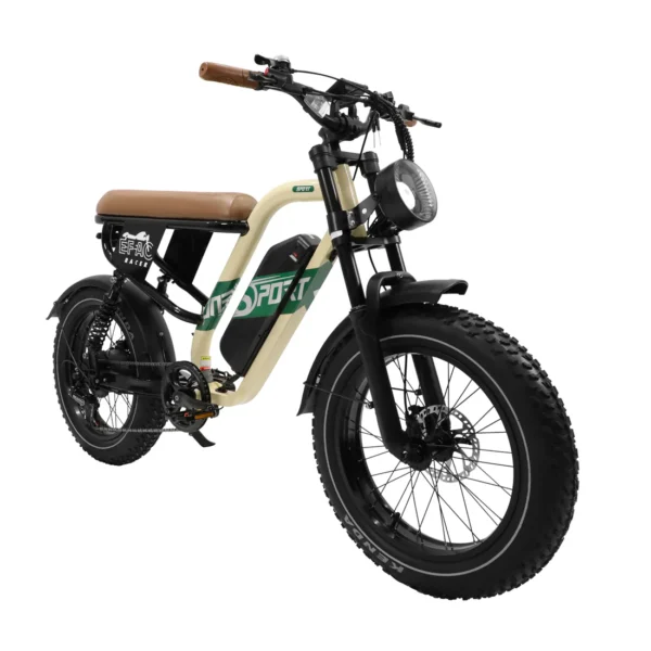 Onesport W66 sähköfatbike ajamassa kaupungin kaduilla