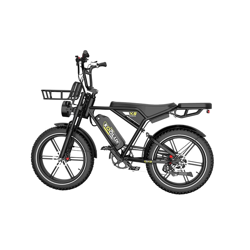 Koolux X9 sähköfatbike kaupungin kaduilla ajossa